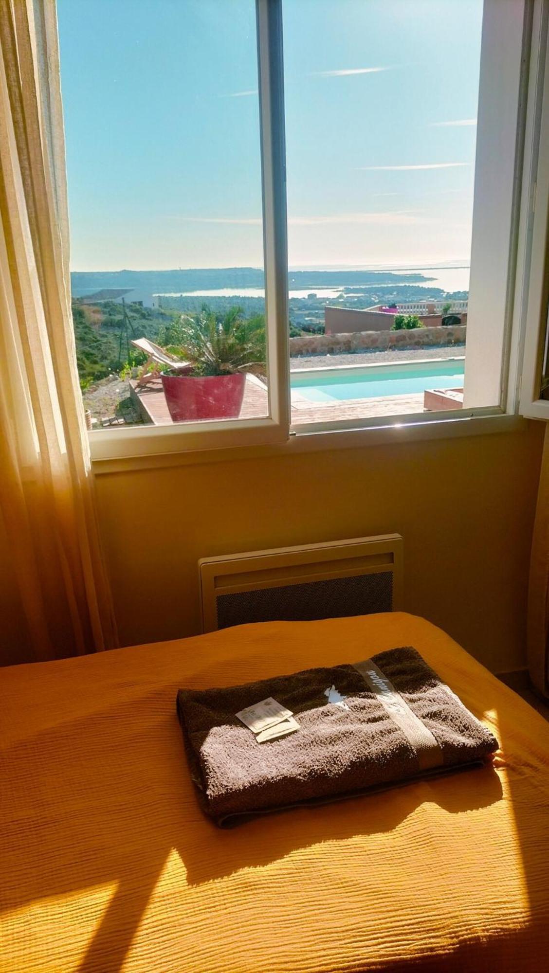 Maison avec vue sur la mer et avec piscine à Fitou Exterior foto